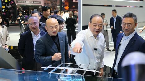 〈現地ルポ〉北京モーターショーで見たCATL､BYDトップの素顔…もはや日本車は追いつけない中国EV｢超速進化｣の実像