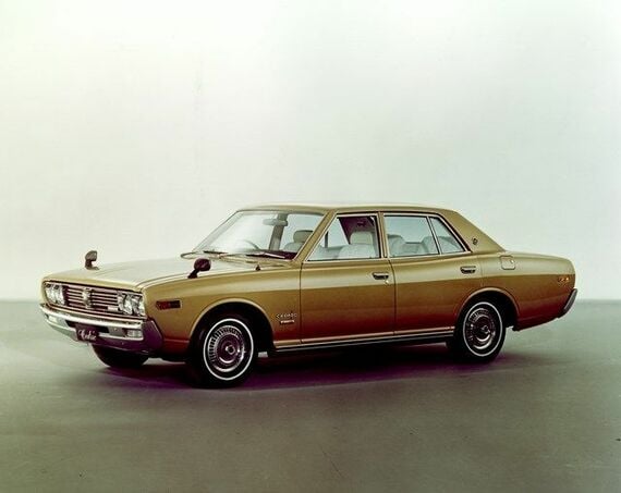 日産｢セドリック/グロリア｣とクラウンの岐路 国産初のターボ車､そして