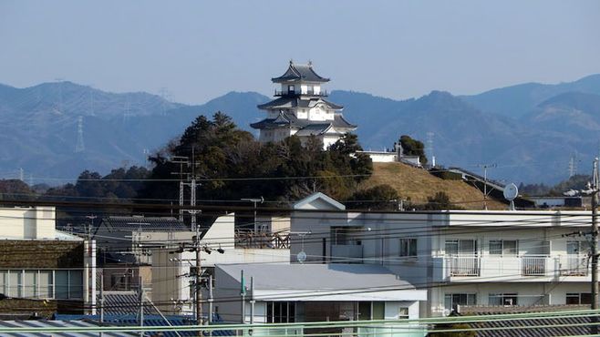 新幹線から眺める数分間の｢天下統一の歴史｣