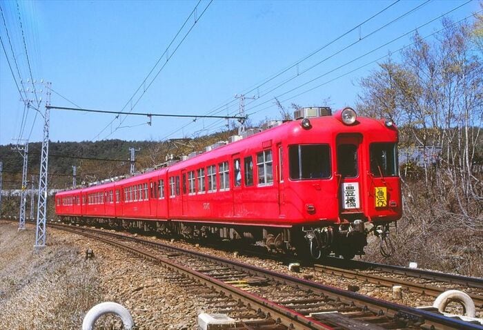 主に急行などで活躍した5500系