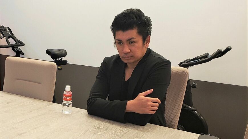 レバレッジ代表・只石昌幸さん。1975年生まれ、群馬県出身。法政大学からキーエンス入社後、ホストなどを経験。2006年にレバレッジ設立。波乱万丈の経営者への道のりと、「プロテインから広がる未来」を聞きました（筆者撮影）