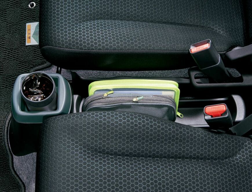 （写真：スズキ）