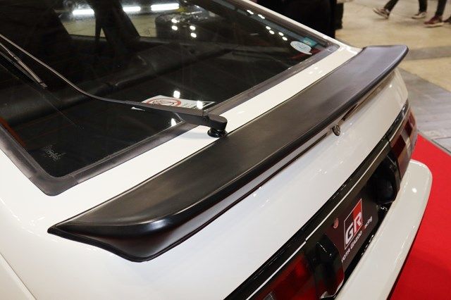 ネッツトヨタ富山がレストアしたAE86型「カローラレビン」（写真：筆者撮影）