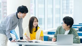 Z世代の東大生が実践するAI活用法！ChatGPTとGemini両刀で"レポート作成"以外の使い方