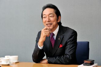 国際ジャーナリスト蟹瀬誠一氏に聞く､ビジネスリーダーのための｢メモ術｣
