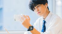 眼科医が警鐘､スマホ依存者｢眼球変形｣のリスク 多くの小学生が眼軸長伸びる｢軸性近視｣を発症