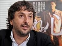 勝ち組負け組の対立を通して、人間のアイデンティティの拠り所はなにかを表現したかった--映画『汚れた心』ヴィセンテ・アモリン監督