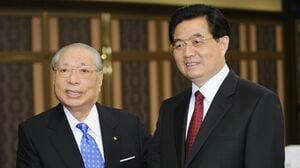 元公明党委員長への執拗な攻撃はなぜ起きた？ 極秘資料から