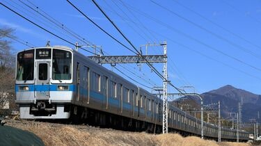 絶滅危惧種､小田急ワイドドア車の数奇な運命 開口幅は2m､混雑緩和の切り札だったが… | 通勤電車 | 東洋経済オンライン