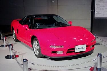 ホンダ｢NSX｣は超高級車として通用するのか 10年ぶり復活した