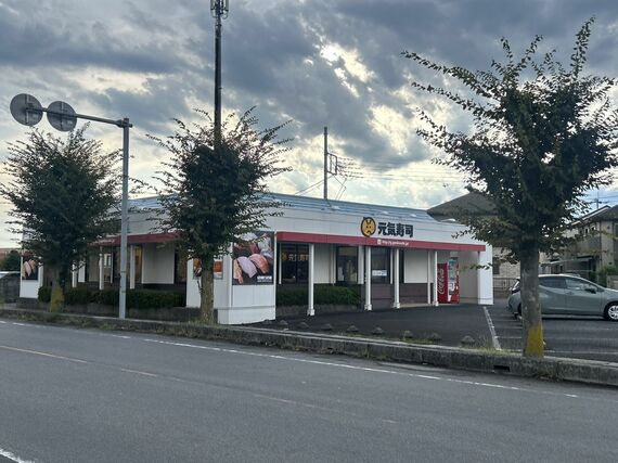 『元気寿司 青柳店』の外観