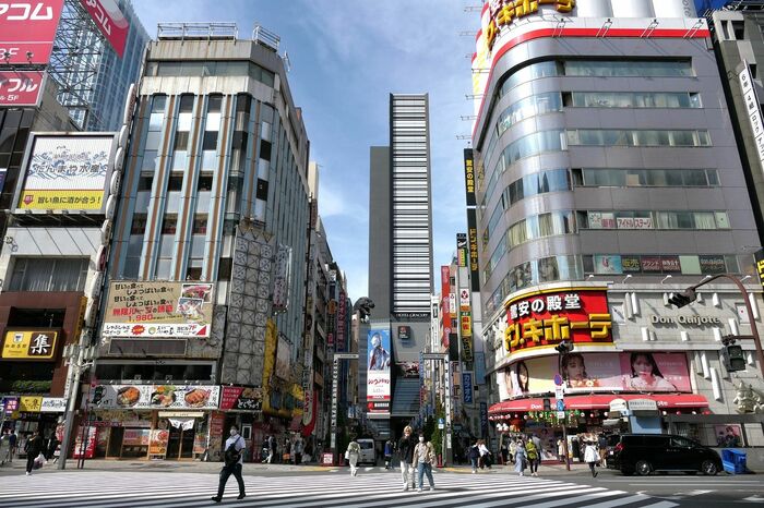 歌舞伎町のシンボルになった新宿東宝ビル