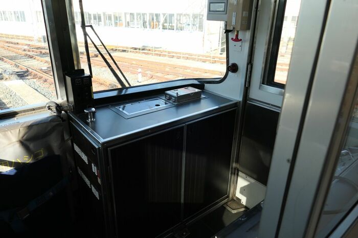 運転席の反対側