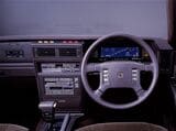 日産の2代目「レパード」（写真：日産自動車）
