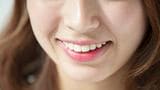 きれいな歯並びは初対面で好印象を与えますが…（写真：kokouu/iStock）
