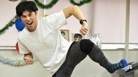 小島よしお38歳｢そんなの関係ねぇ｣男の充実感 ブームから12年､子ども向けに再ブレイク