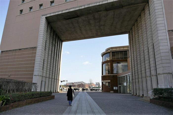赤レンガ倉庫まではまだ少し距離がある