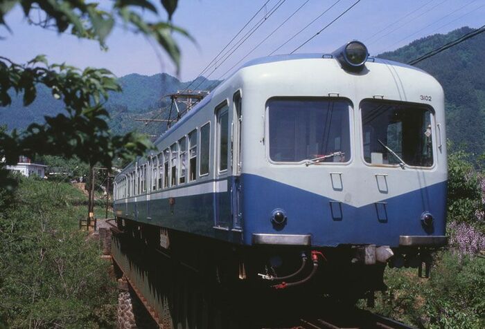 富士急行のオリジナル車両3100形