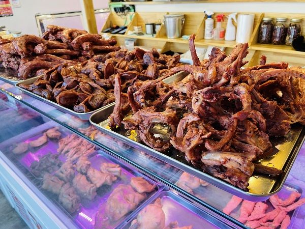 見た目はすごいが、実は美味しい（写真：筆者撮影）
