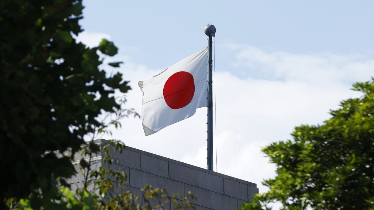 トヨタとNTT、自動運転向けAI半導体で協業へ