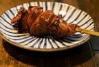 レバー。しっかりとほおばれるポーションの大きさにも感動。