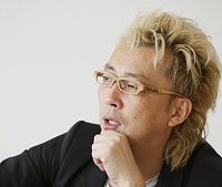 締め切りぎりぎりに作って、すぐ世に出す--『８７１５６９』を書いた箭内道彦氏（クリエーティブディレクター）に聞く
