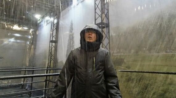 豪雨体験