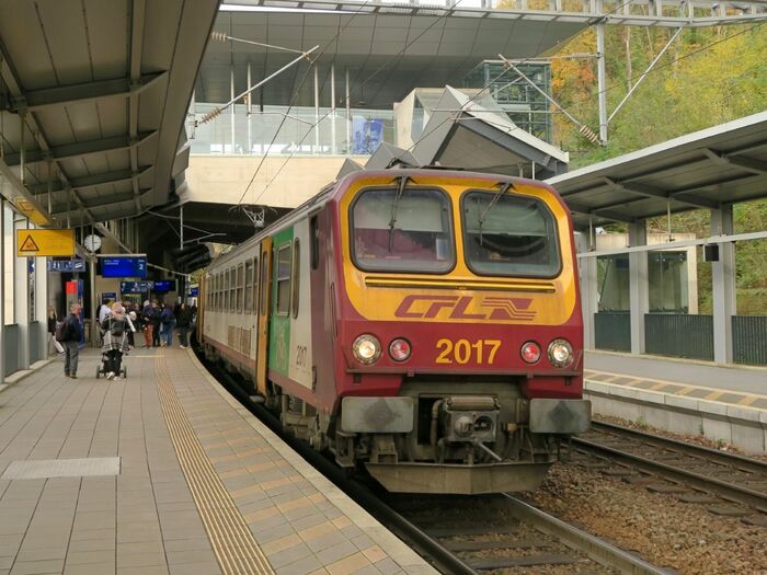 キルシュベルク駅の国鉄電車