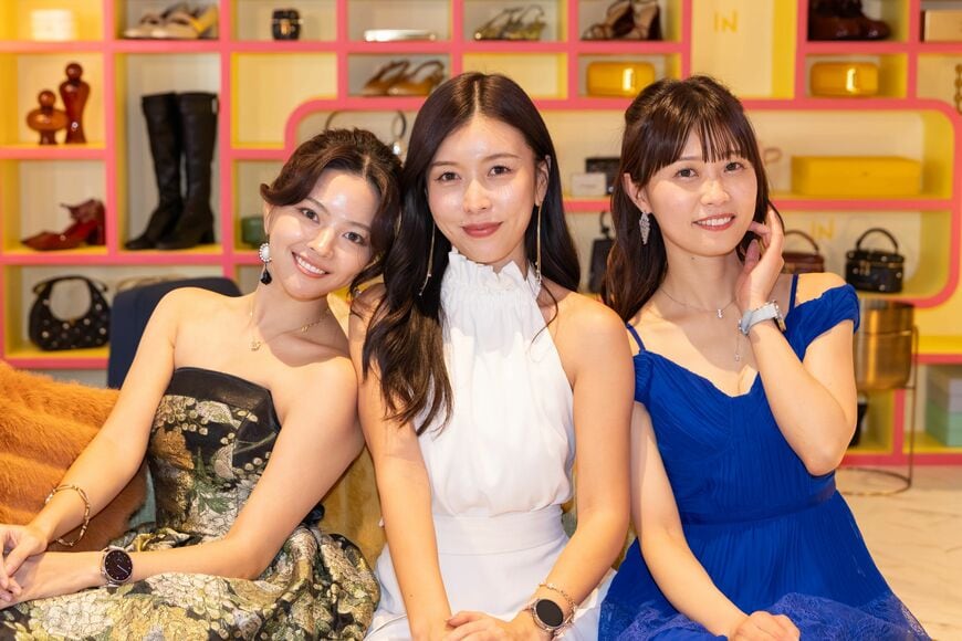 番組に出演している女性たち。左からなつえさん、あやかさん、ゆかさん（写真：ABEMA『時計じかけのマリッジ』より）