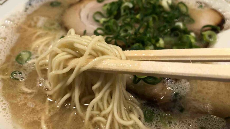 豚骨ラーメン