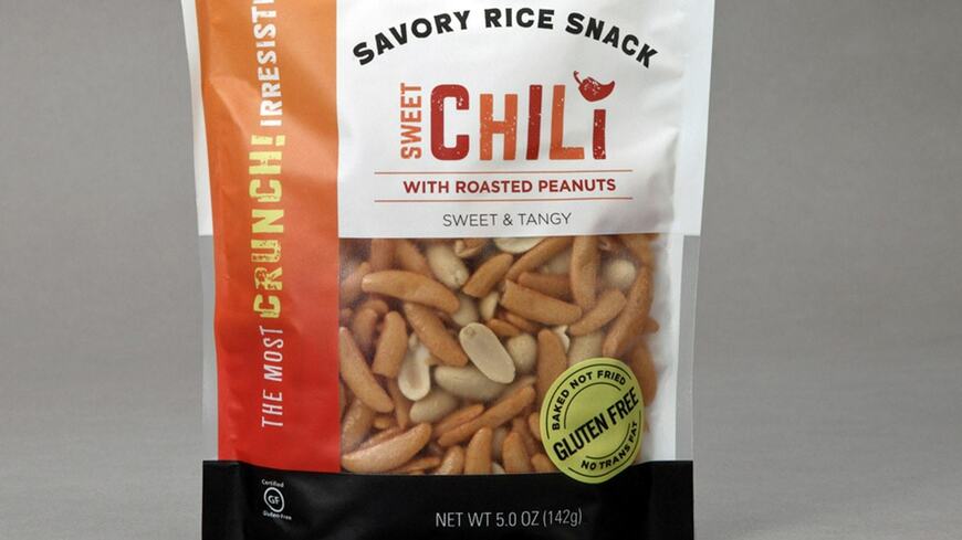 亀田製菓が米国で製造・販売するグルテンフリーの柿の種（写真：亀田製菓）