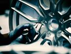 特別仕様車専用鍛造アルミホイール（BBS製）