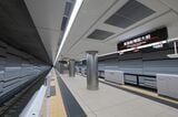 延伸区間の中間に設けられた箕面船場阪大前駅は地下構造（撮影：伊原薫）