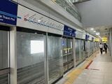 ベンタイン駅のホームはスクリーンドアを完備（筆者撮影）