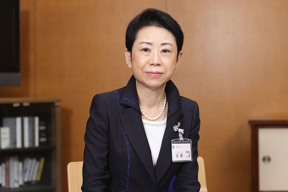 最大3600万円の給付型奨学金｣足立区長・近藤弥生が教育に力を入れ