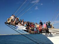 広大な海の小さな船上で学んだこと できないことを認める大切さ