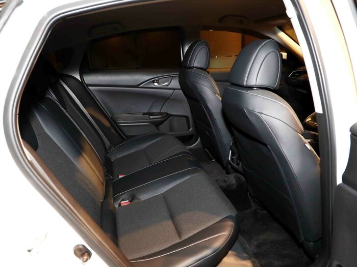 （撮影：尾形文繁）