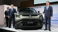 スズキ｢初のEV｣に滲む電動化戦略の悩ましさ／最後発のスズキが｢e ビターラ｣を出す深い意味／鈴木社長が語る"EV地獄"の勝算は？