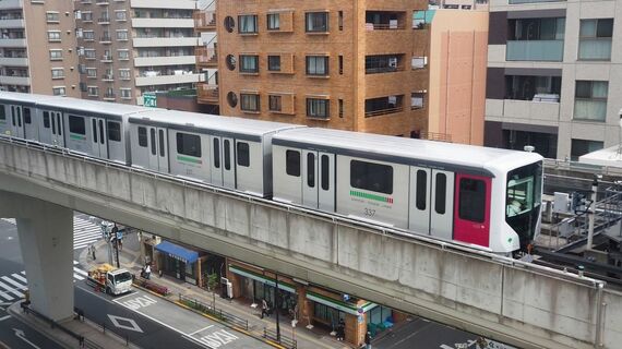日暮里・舎人ライナー