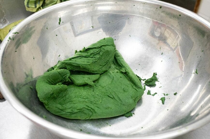 緑がなんとも鮮やかだ（筆者撮影）