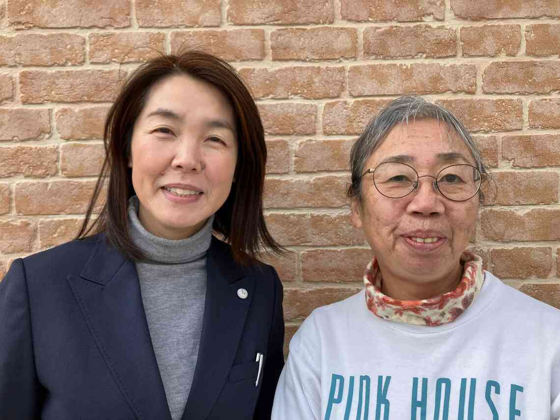 藤原さん（左）と板垣さん（右）