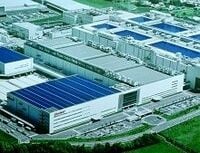 シャープ「存続」の切り札・“世界の亀山”が危ない アイパッドの不手際　大きく尾を引く