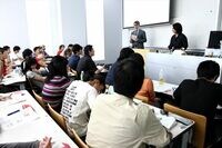 教師は英語を教えるな！