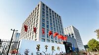 中国の大卒新社会人｢残酷物語｣…入社1カ月で理由なき一斉解雇の絶望､SNS炎上で企業側もイメージ低下の代償