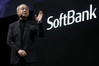 ソフトバンクGのAI構想､資金調達協議が失速