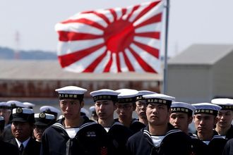 海上自衛隊に初の女性艦隊司令が誕生