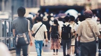 女性にいきなり…｢ぶつかり男｣は罪に問えるのか