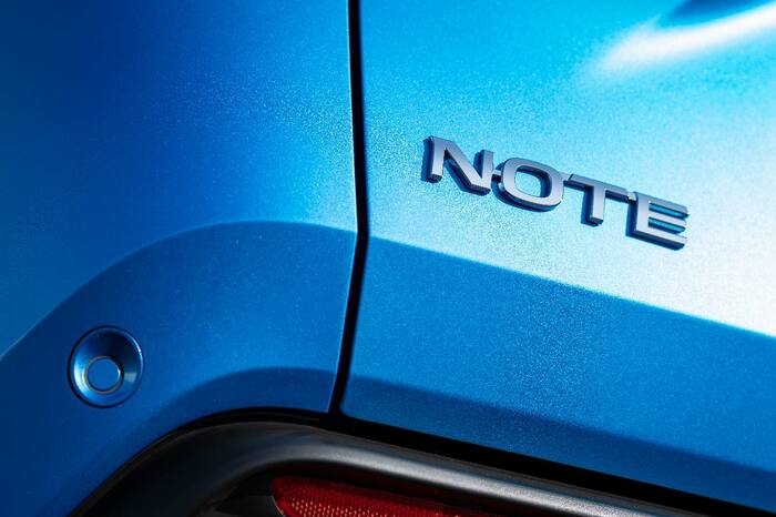 日産「新型ノート」のエクステリア（写真：日産自動車）