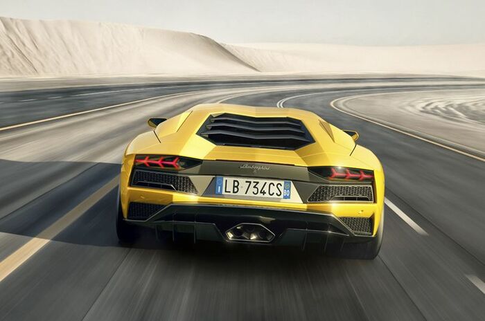 ランボルギーニ アヴェンタドールS｜Lamborghini Aventador S