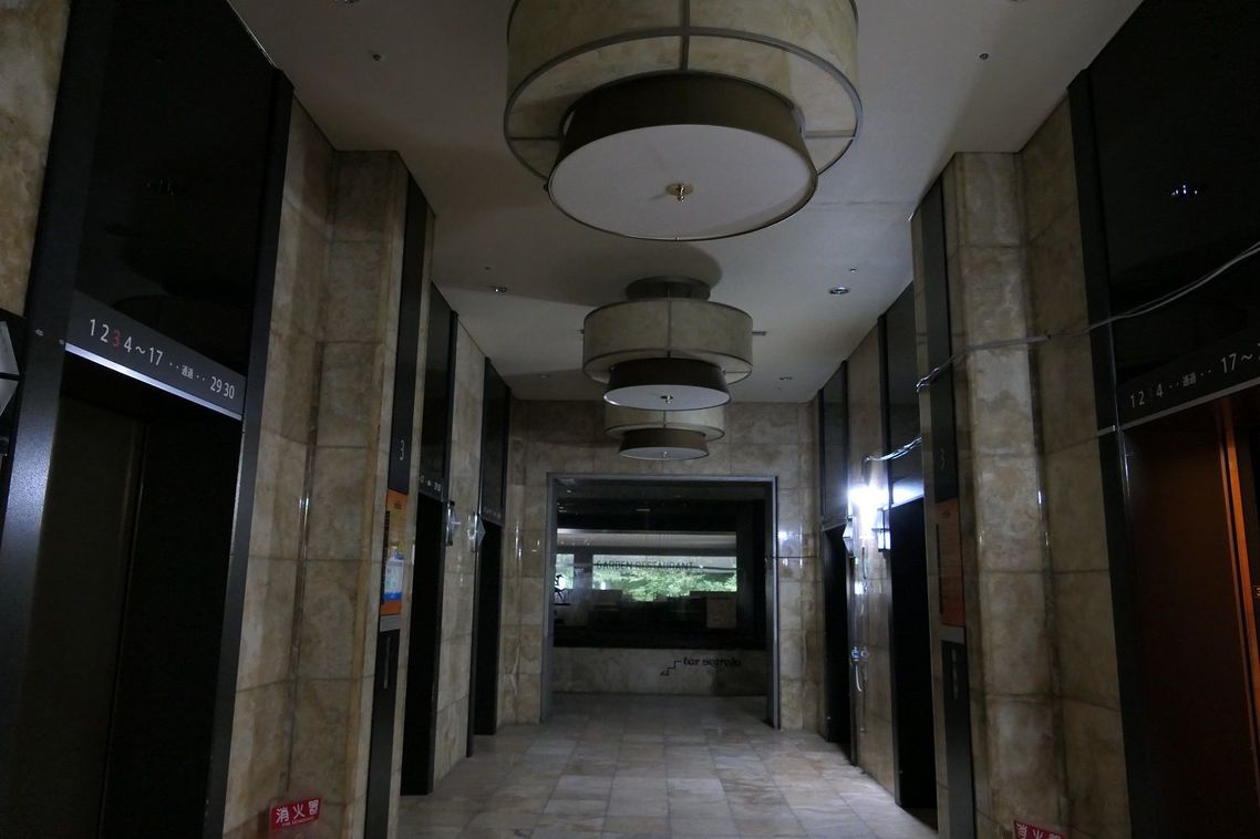3階のエレベーターホール